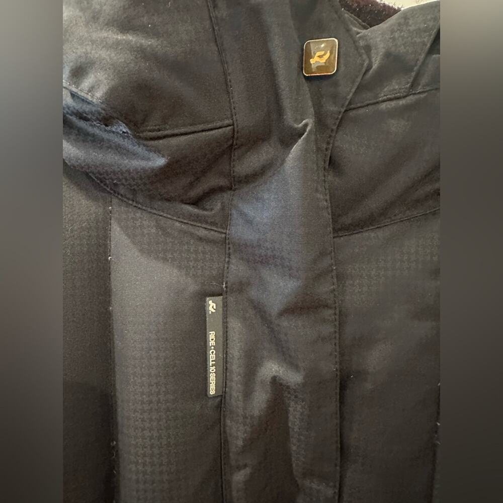 EUC Ride Snowboards “Jen” Jacket - Picture 7 of 13